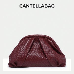 Vintage Pleated Cloud Clutch: Faux Woven Angola Red Evening Bag