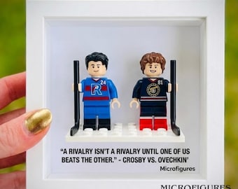 Hollanov Kiss  2 mìnigures Building Block - Shane and Ilya Hockey MinifigureFrame- Custom Bookish Gift for Romance Readers