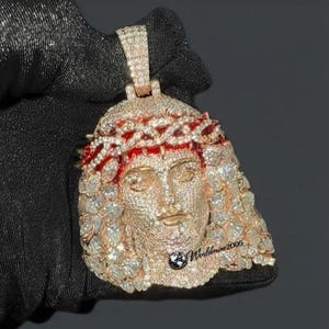 Iced Out Jesus Head Moissanite Jesus Jewelry Christian Pendant Hip Hop Charm