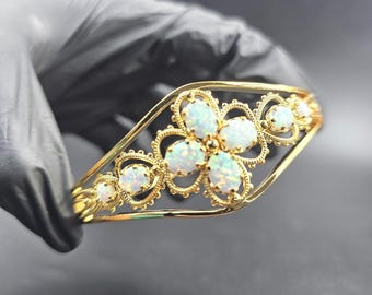 Pulsera de ópalo de fuego floral, brazalete de plata de ley chapado en oro de 14 quilates