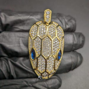 Iced Out Pendant Moissanite Face Mask Pendant Yellow Gold Plated Luxury Custom Charm