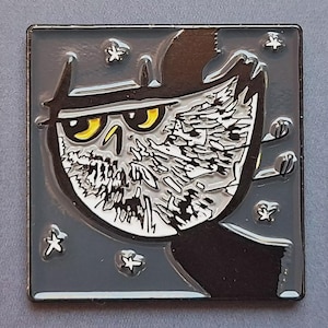 Night Owl brooch pin - cute bird enamel lapel badge