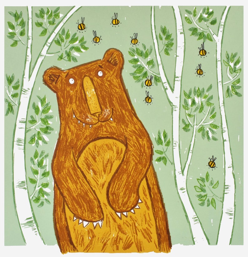 The Bear & The Bees Wall Art Print handgedruckter Siebdruck in limitierter Auflage, lustige Bären und Bienen-Wanddekoration, ungerahmt Bild 2