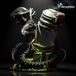Alien creature statue STL with horror-style base and eggs