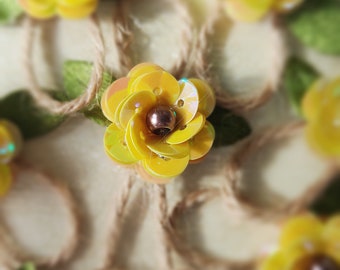 Sunflower Brooch - Set of 10, Sunflower boutonniere, Sunflower Corsage, Sunflower Guest Pin, Sunflower Decoration, Sunflower Witness Pin