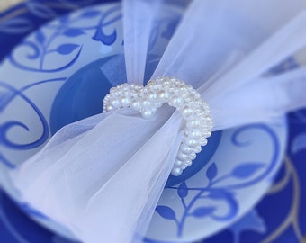 Valentine Day Napkin Rings - Set of 6, Heart Napkin Rings, Pearl Napkin Rings, Wedding Napkin Rings, Beaded Napkin Rings, White Napkin Rings