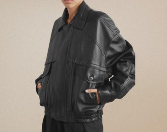 Chaqueta de cuero de gran tamaño para mujer, chaqueta bomber de cuero vintage de los años 90, chaqueta de cuero genuino retro, chaqueta estilo bomber clásica, regalo para ella.