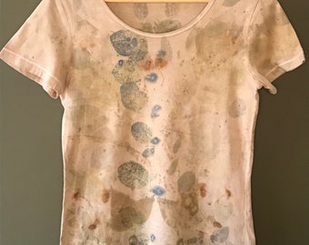 Plant-dyed and Eco-printed cotton T- shirt, blue and chestnut tones, one of a kind, size small, unique, gift,