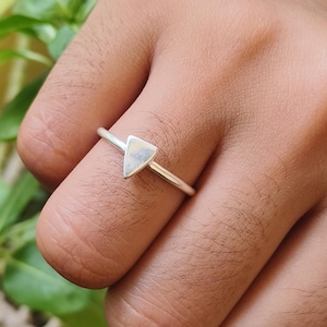 Sterling Silver Triangle Ring, Minimalist Geometric Ring, Dainty Stackable Jewelry, Silver Triangle Stacking Ring, Handmade Geometric Band**