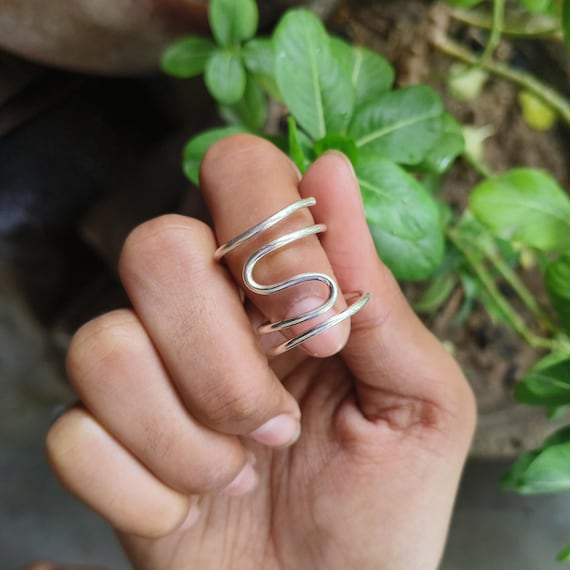 S-shaped Spiral Silver Ring: Adjustable Boho Wire Jewelry