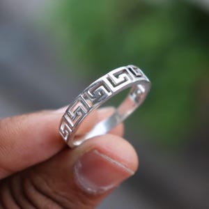 Sterling Silver Greek Key Ring, Unisex Geometric Band, Minimalist Ancient Greek Design, Handmade Statement Ring, Gift for Him or Women Her**