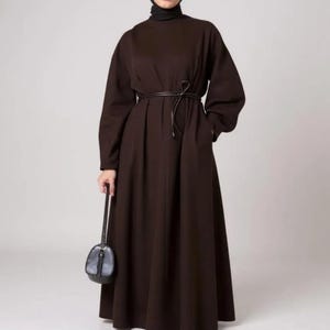 Abaya elegante marrón / Abaya abierta / Traje modesto oscuro / Abaya chocolate / Vestido Nikkah / Ropa para ocasiones especiales