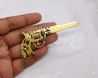 Llave de latón con forma de pistola, llave personalizada para puerta de casa Kwikset KW1