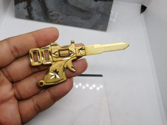 Antique 007 Gun shape Custom House Door Key Kwik set, handmade brass gift,  home blank, Brass Lion Keys Master lock  Necklace,  Sword  Charm