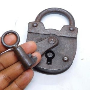 Vintage Germany hand made Padlock With Key, Working Double Round Lock, Antique Pad Lock With iron lock old lock Gift Idea, Home Decoration
