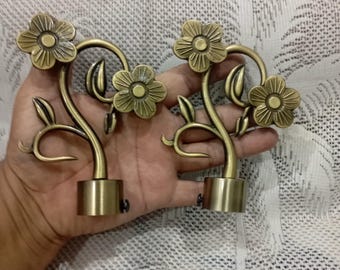 Vintage Floral Curtain Finials, Brass Look Aluminum 1 (Pair)