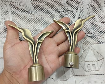 Antique Brass Finish Curtain  Taiback Holder Holdback Bracket Finials, Unique Design 1 (Pair)
