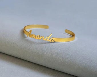 Pulsera con nombre personalizado: Brazalete chapado en plata de ley, oro y oro rosa.