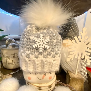 Silver and white snowflake Marshmallow Mug Hat