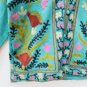 Turkoois Suzani geborduurd jack | Indiaas wollen jack boho | Vintage gebloemde jas | Handgemaakte ambachtelijke bovenkleding | Zeldzaam te vinden