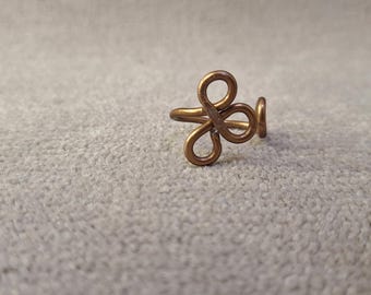 Handgemaakte koperdraadring – ontwerp met oneindige lus – verstelbare boho-ring – minimalistische metalen sieraden