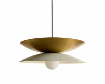 Nowoczesna lampa wisząca z mosiądzu – oprawa sufitowa LED z podwójnym kloszem
