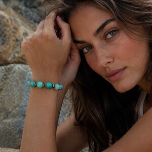 Echtes Rubinarmband mit australischer Jade, australisches Chrysopras-Grünarmband, Goldrubinarmband, Geburtsstein Juli, grünes Armband
