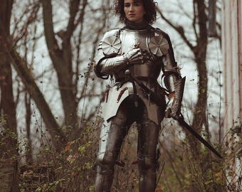 Medieval Knight Gothic Lady Armor Costume - Wearable Full Body Suit, Unique Halloween Handcrafted Steel Knight Armor for Cosplay, LARP,