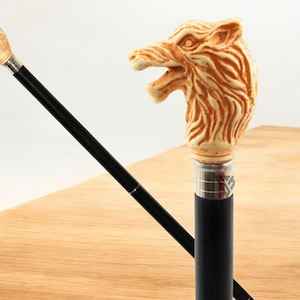 SK LUUYER  Wolf Head Walking Stick – Foldable, Wooden Cane with Rubber Grip – Vintage-Style Collectible Cane for Men & Women