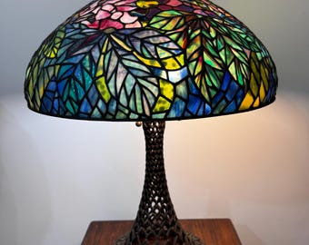 22 インチ チューリップ、ティファニー ランプ、ステンド グラス