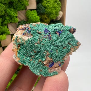 Malachite Crystal from Congo,Mineral,Crystals from Congo,Green Malachite, Malachite,Natural Malachite,Malachite Stone,Chakra, Specimen