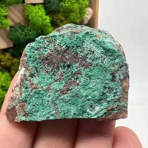 Malachite Crystal from Congo,Mineral,Crystals from Congo,Green Malachite, Malachite,Natural Malachite,Malachite Stone,Chakra, Specimen