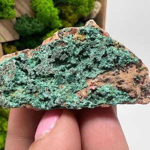 Malachite Crystal from Congo,Mineral,Crystals from Congo,Green Malachite, Malachite,Natural Malachite,Malachite Stone,Chakra, Specimen