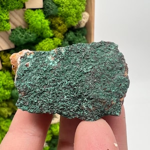 Malachite Crystal from Congo,Mineral,Crystals from Congo,Green Malachite, Malachite,Natural Malachite,Malachite Stone,Chakra, Specimen