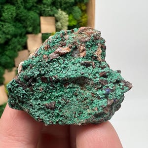 Malachite Crystal from Congo,Mineral,Crystals from Congo,Green Malachite, Malachite,Natural Malachite,Malachite Stone,Chakra, Specimen