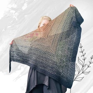 Crochet pattern triangular scarf - crochet shawl for beginners - easy crochet pattern with pictures - english