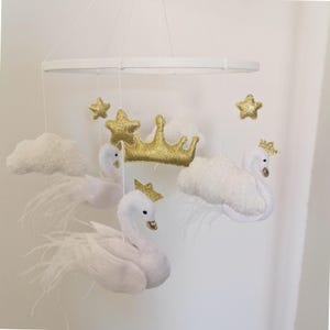 Swan Crib Mobile, Princess Swan Baby Nursery Mobile,Baby Girl mobile,Baby Shower Gift,Princess Nursery Decor ,Handmade Swan Mobile