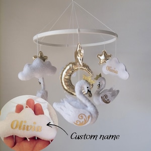 Swan Baby Mobile,Custom Name Crib Mobile,Swan Mobile For Girl Nursery,Princess Swan Crib Mobile,Baby Shower Gift,Felt,Gold Star Moon Mobile