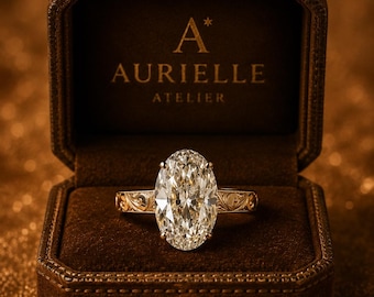 Anello di fidanzamento con moissanite taglio ovale in oro giallo / Anello solitario vintage con incisione floreale / Anello di promessa d'ispirazione antica