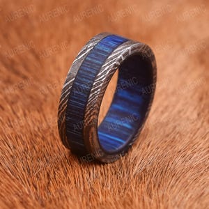 Damascus Steel & Whiskey Barrel Ring: Handmade Rustic Wedding Band