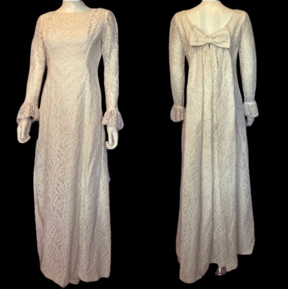 Stunning Mid Century Lace Wedding Dress - image 2