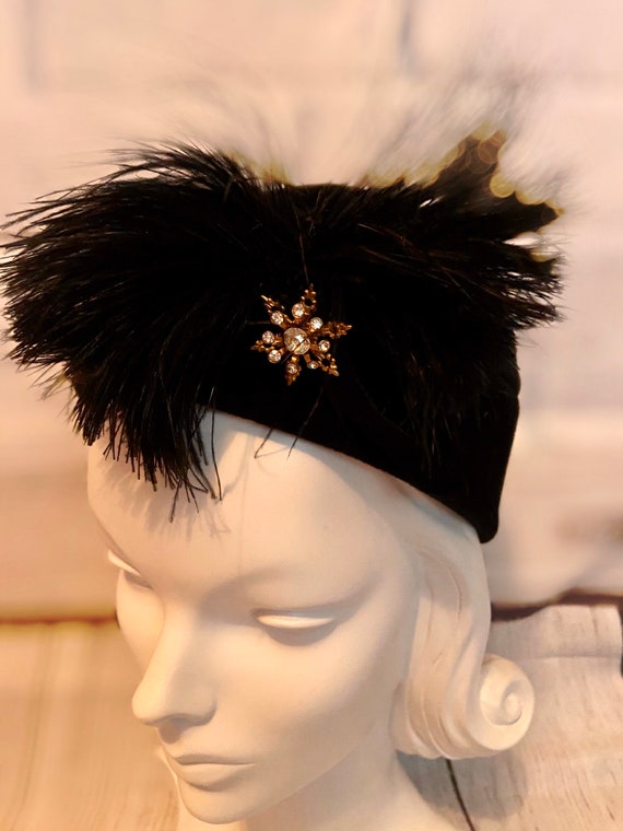 Vintage Gamble Bros Black Velvet Hat with Pouf Fe… - image 5