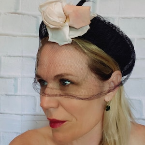 Vintage Navy Blue Nylon Weaved Floral Hat with Veil