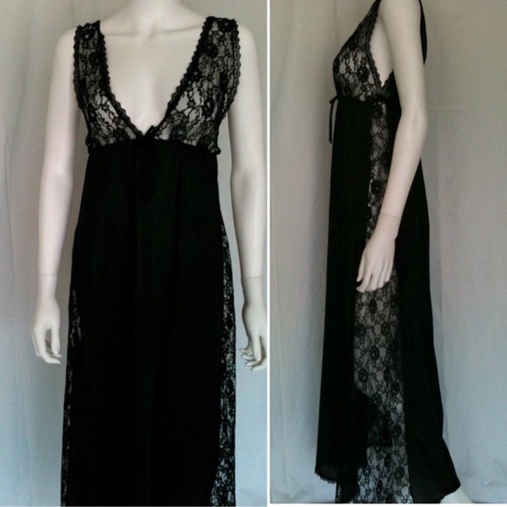 Bewitching Vintage Black Nylon and Lace Empire Nig