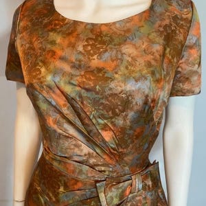 Mid Century Autumn Hue Floral Wiggle Dress