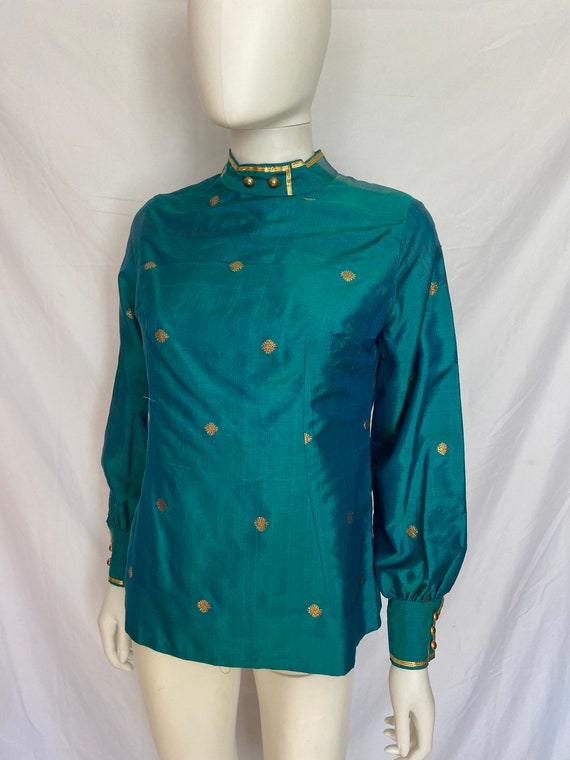 Vintage Iridescent Green and Gold Asian Top - image 4