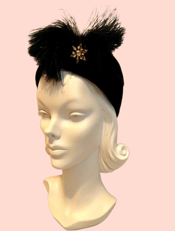 Vintage Gamble Bros Black Velvet Hat with Pouf Fe… - image 1