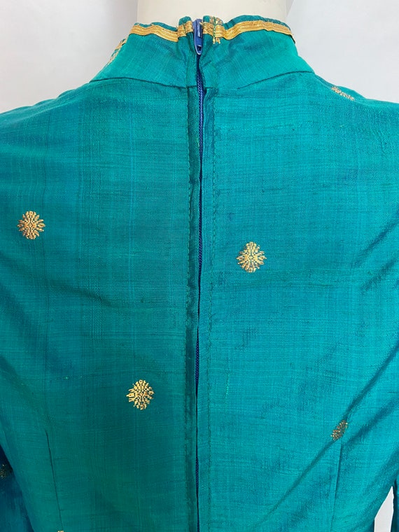 Vintage Iridescent Green and Gold Asian Top - image 7