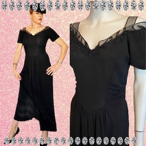 Bewitching Silk Crepe BLack Evening DRess with Rhinestones And Beading