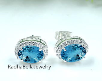 Pendientes de botón con halo de topacio azul y diamantes blancos de talla ovalada para mujer, delicados pendientes de plata 925